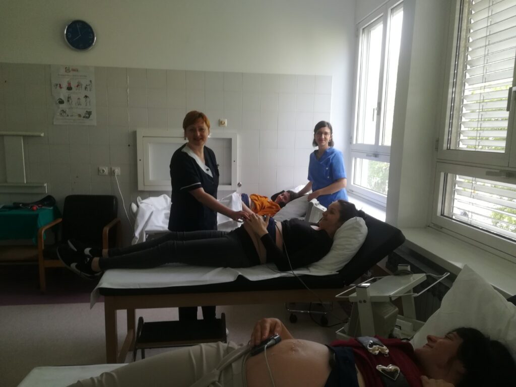 Bolnica u Vinkovcima povodom Međunarodnog dana primalja organizira predavanje za trudnice